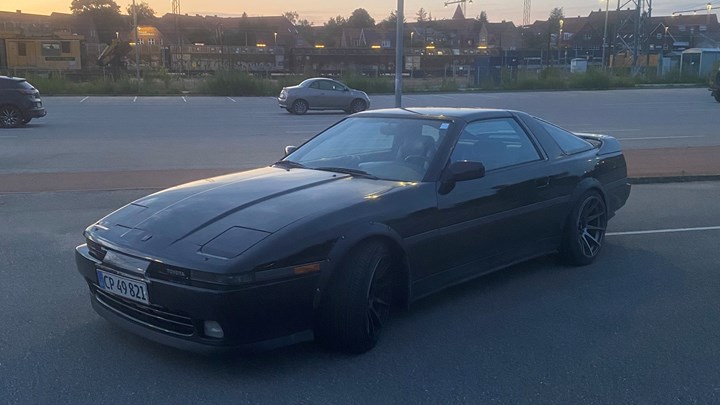 Toyota Supra  Uoplyst 1990 Toyota Supra  Uoplyst 1990 image thumb